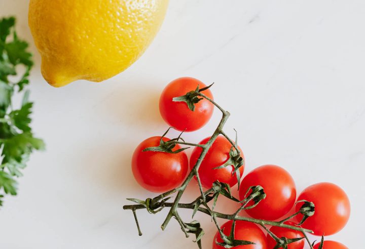 Tomatoes and lemon as vitamin C sources